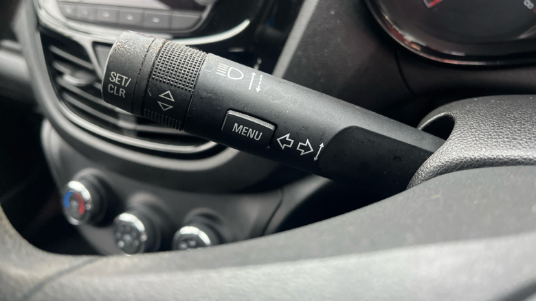 Vauxhall Viva 1.0 SE 5dr [A/C] Petrol Hatchback